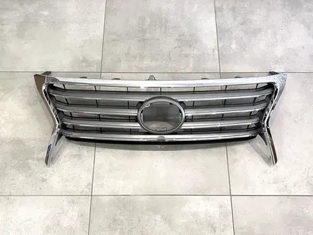 Решетка радиатора на Lexus LX 570 за 55 000 тг. в Кызылорда – фото 2