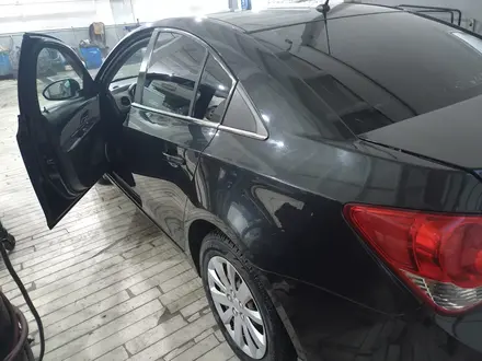 Chevrolet Cruze 2010 года за 5 000 000 тг. в Костанай – фото 4