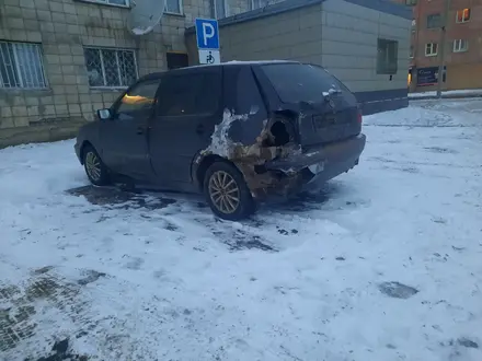 Volkswagen Golf 1993 года за 600 000 тг. в Павлодар – фото 2