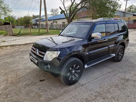 Mitsubishi Pajero 2007 года за 8 500 000 тг. в Атырау – фото 2