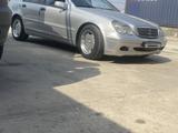 Mercedes-Benz C 200 2000 года за 3 200 000 тг. в Шымкент – фото 4