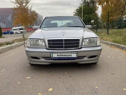 Mercedes-Benz C 240 1998 года за 5 700 000 тг. в Алматы