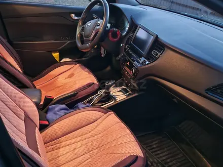 Hyundai Accent 2020 года за 7 400 000 тг. в Атырау – фото 7