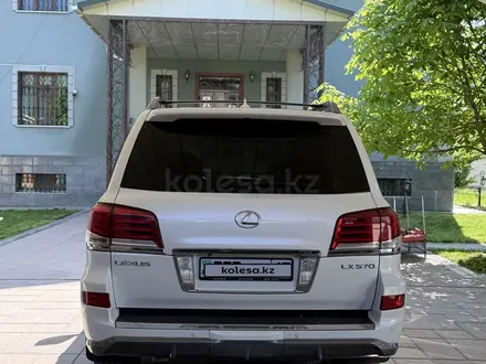 Lexus LX 570 2014 года за 28 000 000 тг. в Шымкент