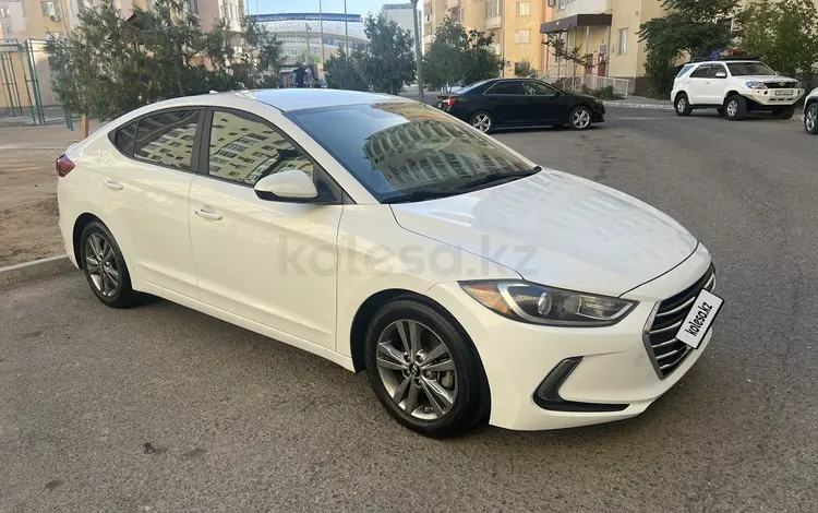 Hyundai Elantra 2016 года за 3 900 000 тг. в Актау