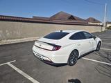 Hyundai Sonata 2019 года за 11 000 000 тг. в Шымкент – фото 2