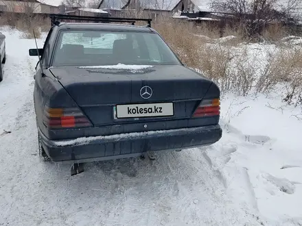 Mercedes-Benz E 260 1989 года за 600 000 тг. в Астана – фото 3