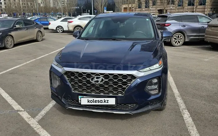 Hyundai Santa Fe 2019 года за 13 000 000 тг. в Астана