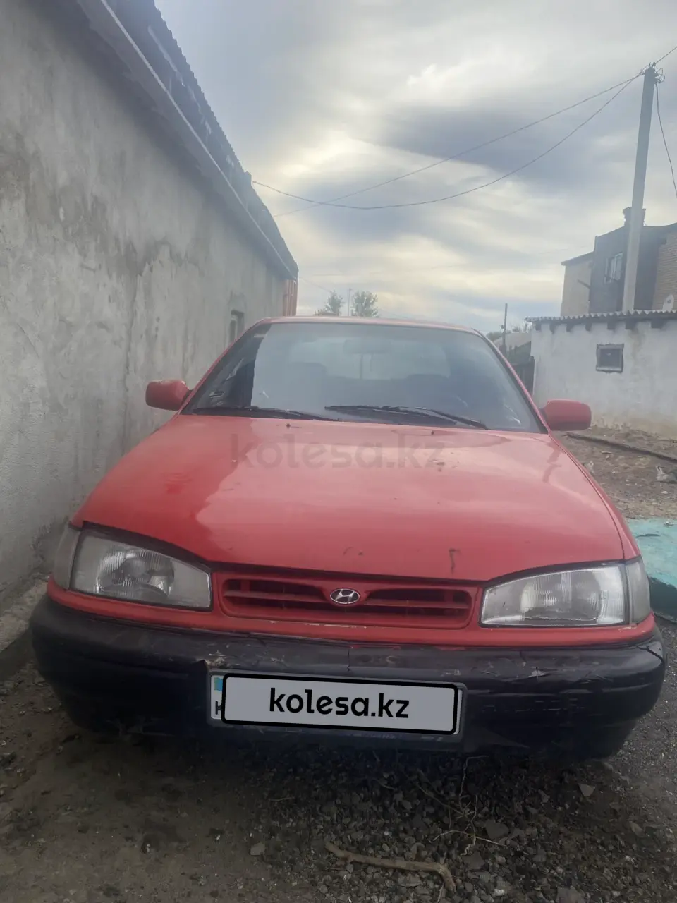 Hyundai Elantra, 1995
