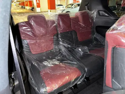Nissan Patrol Platinum City 2025 года за 61 900 000 тг. в Алматы – фото 21