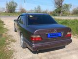Mercedes-Benz E 220 1993 годаүшін1 800 000 тг. в Тараз – фото 2