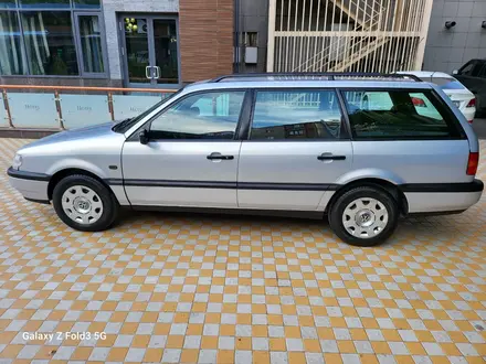 Volkswagen Passat 1995 года за 2 500 000 тг. в Шымкент – фото 6