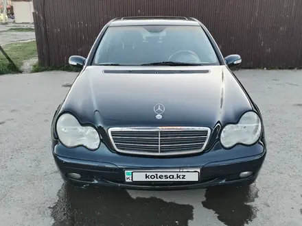 Mercedes-Benz C 200 2001 года за 2 500 000 тг. в Тараз – фото 13