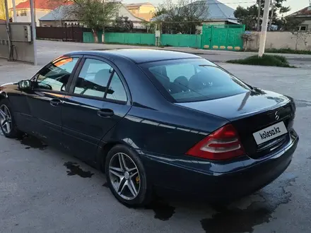 Mercedes-Benz C 200 2001 года за 2 500 000 тг. в Тараз – фото 9