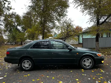 Toyota Camry 2000 года за 3 200 000 тг. в Талдыкорган – фото 7