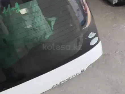 Стекло заднее крышки багажника двери за 50 000 тг. в Усть-Каменогорск – фото 5