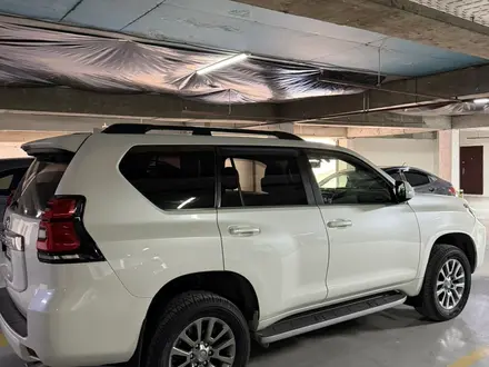 Toyota Land Cruiser Prado 2018 года за 22 000 000 тг. в Актау