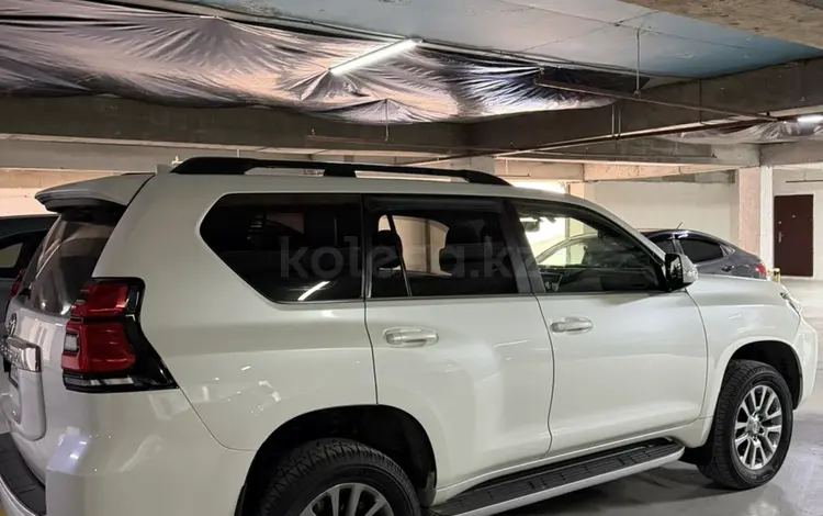Toyota Land Cruiser Prado 2018 года за 22 000 000 тг. в Актау