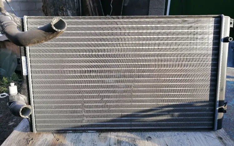 Радиатор охлаждения за 1 000 тг. в Алматы