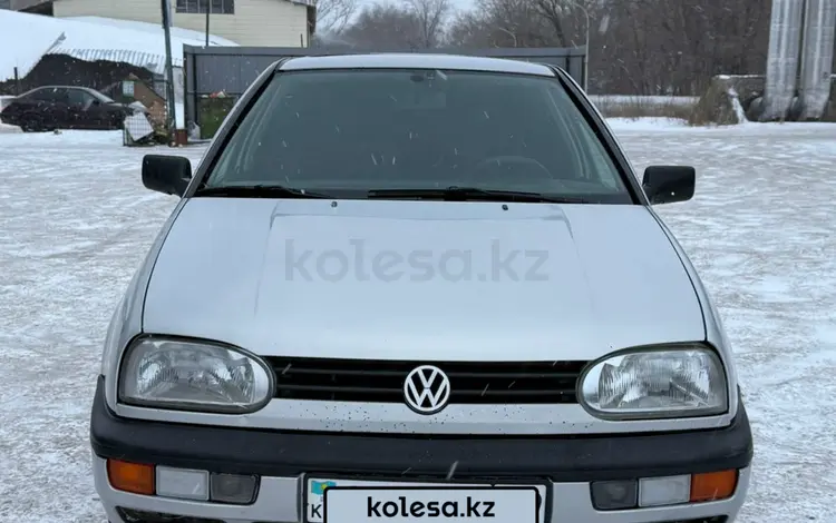 Volkswagen Golf 1994 годаүшін1 280 000 тг. в Караганда