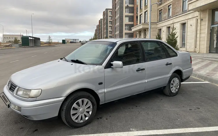 Volkswagen Passat 1994 годаfor2 000 000 тг. в Караганда