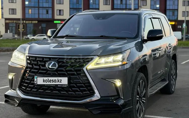 Lexus LX 570 2016 года за 33 500 000 тг. в Астана