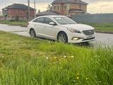 Hyundai Sonata 2016 года за 3 500 000 тг. в Астана – фото 2