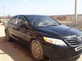 Toyota Camry 2010 года за 7 150 000 тг. в Актобе – фото 3