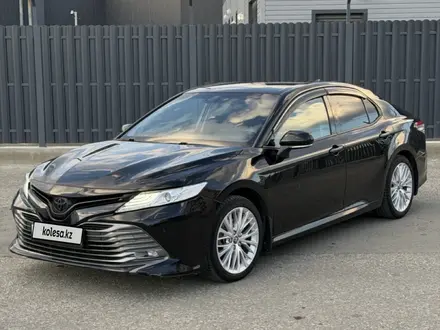 Toyota Camry 2019 года за 12 500 000 тг. в Атырау – фото 3