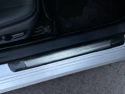 Toyota Camry 2019 года за 15 200 000 тг. в Караганда – фото 21