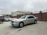 Mercedes-Benz E 240 2001 года за 4 700 000 тг. в Актау – фото 2