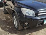 Toyota RAV4 2008 года за 7 500 000 тг. в Караганда – фото 2