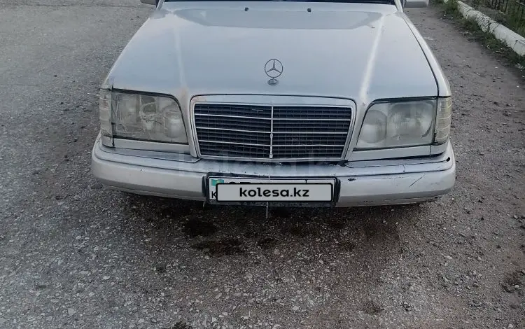 Mercedes-Benz E 320 1993 годаүшін1 400 000 тг. в Павлодар