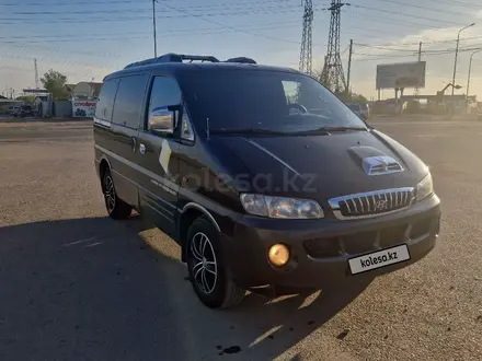 Hyundai Starex 2003 года за 2 500 000 тг. в Жезказган