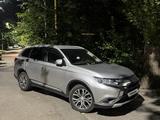 Mitsubishi Outlander 2019 года за 10 500 000 тг. в Алматы