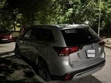 Mitsubishi Outlander 2019 года за 10 500 000 тг. в Алматы – фото 2