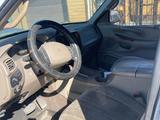 Ford Expedition 2000 года за 2 500 000 тг. в Караганда – фото 3