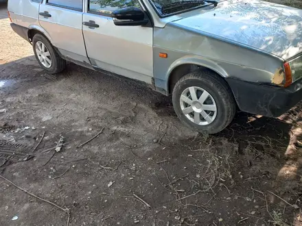 ВАЗ (Lada) 21099 2002 года за 450 000 тг. в Экибастуз – фото 3