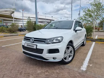 Volkswagen Touareg 2013 года за 11 300 000 тг. в Астана