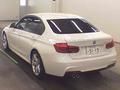 BMW 330 2014 годаүшін400 000 тг. в Атырау – фото 2