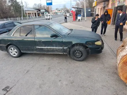 Hyundai Sonata 1996 года за 750 000 тг. в Шымкент – фото 3