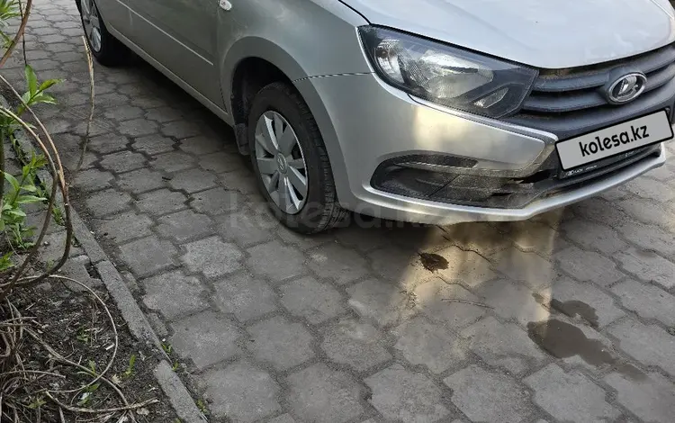 ВАЗ (Lada) Granta 2190 2022 годаүшін3 800 000 тг. в Астана