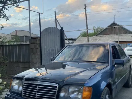Mercedes-Benz E 230 1992 года за 670 000 тг. в Талдыкорган – фото 5