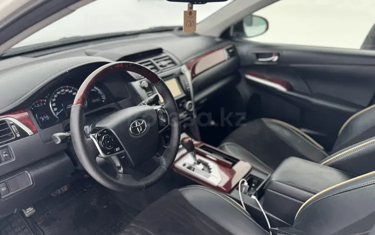 Toyota Camry 2012 года за 9 700 000 тг. в Усть-Каменогорск