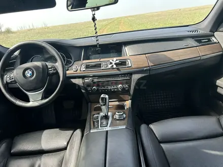 BMW 740 2013 года за 15 000 000 тг. в Уральск – фото 12