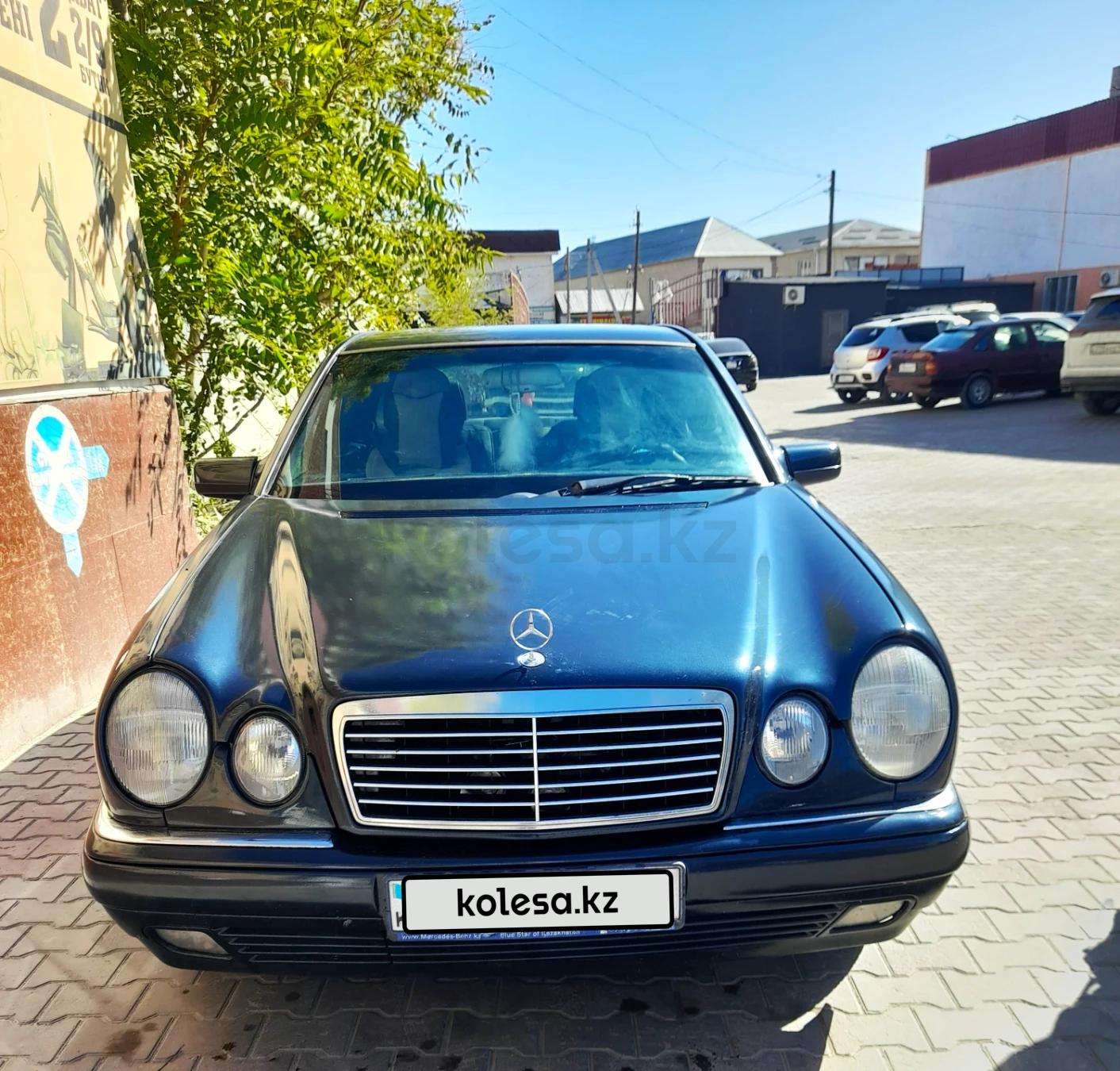 Mercedes-Benz E 230 1996 г.