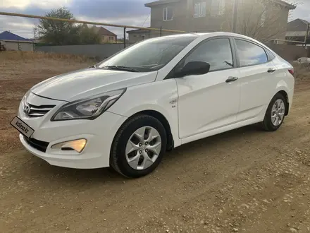 Hyundai Solaris 2015 года за 5 000 000 тг. в Актобе – фото 3