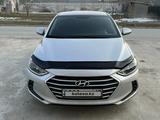 Hyundai Elantra 2018 годаfor7 900 000 тг. в Шымкент – фото 5