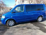 Volkswagen Multivan 2005 годаүшін7 500 000 тг. в Талдыкорган – фото 3