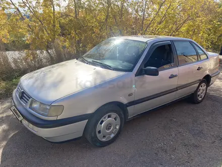 Volkswagen Passat 1995 года за 2 300 000 тг. в Кокшетау – фото 3